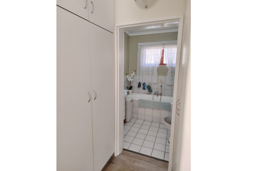3 Bedroom Property for Sale in Moorreesburg Western Cape